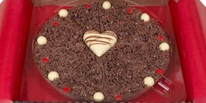 Valentines Chocolate Pizza