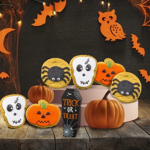 Halloween iced biscuits